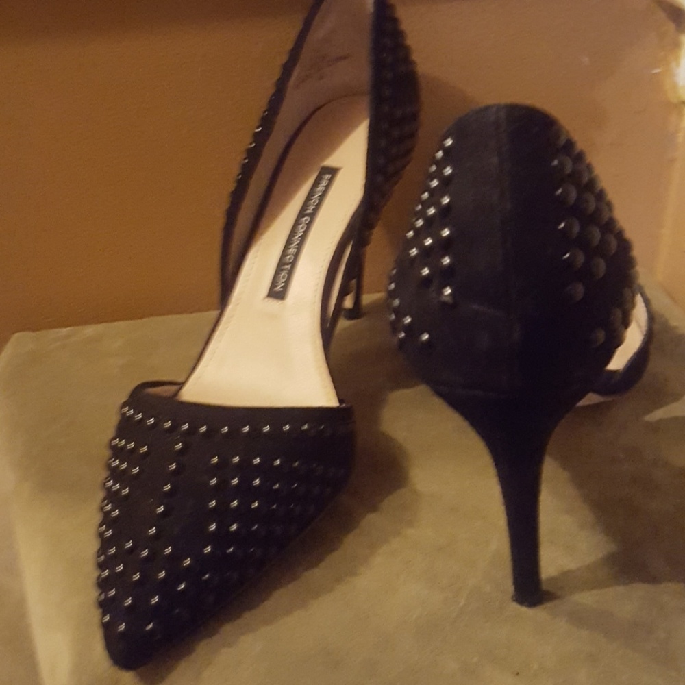 Ladies shoes